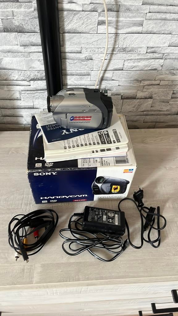 Sony DCR-DVD105E, Audio, Tv en Foto, Videocamera's Digitaal, DVD, Sony, Ophalen