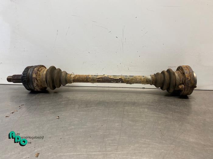 Aandrijfas rechts-achter van een BMW 3-Serie (3-Serie 90-), Gebruikt, -, -, Ophalen of Verzenden