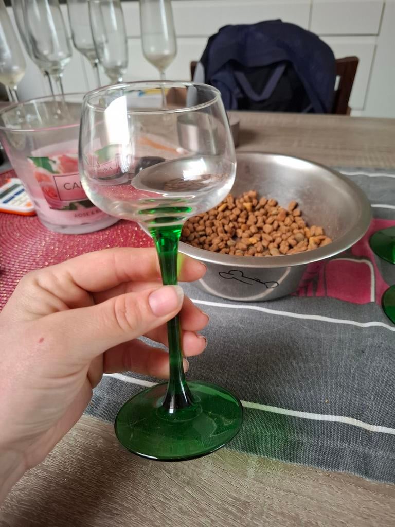 6 Mooie glaasjes, Ophalen of Verzenden