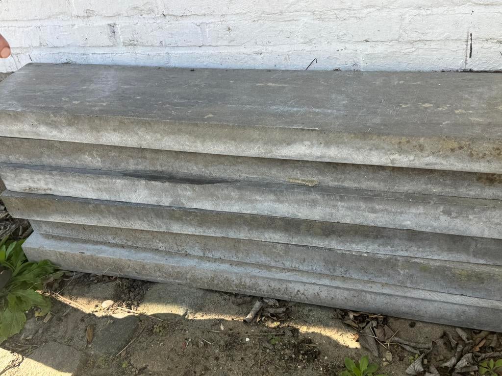 45 stuks  arduin borduren, Ophalen, Zo goed als nieuw