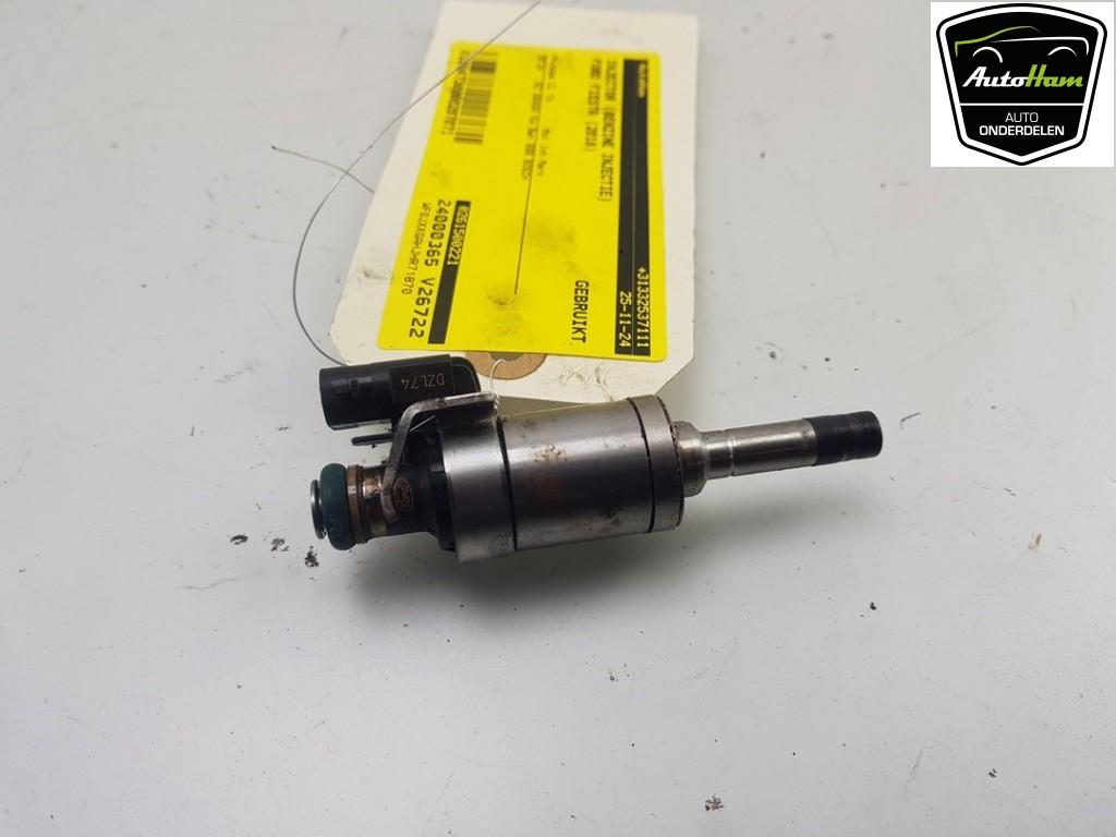 INJECTOR BRANDSTOF Ford Fiesta 7 (|2117946|0261500221|), Auto-onderdelen, Robert Bosch AG, Gebruikt, Ford, Robert-Bosch-Allee 1
74232  Abstatt, DE