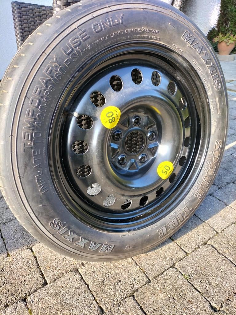 Thuiskomer voor een TOYOTA C-HR I R17 5x114,3x60, Ophalen, Banden en Velgen, Nieuw, 17 inch
