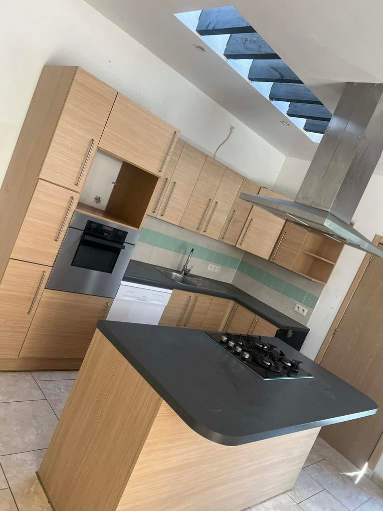 Cuisine equipé avec îlot centrale + électroménager, Enlèvement, Utilisé, Bois, Avec îlot