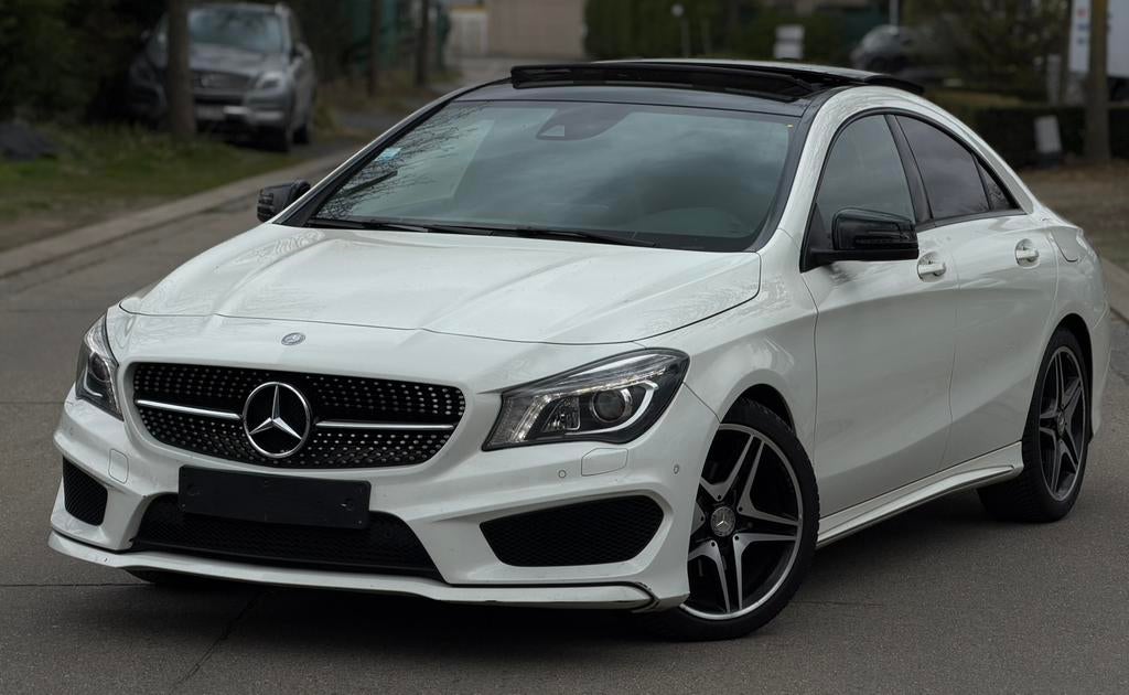 Mercedes Cla 200AMG  Benzien Full option, Auto's, Automaat, CLA, Euro 6, 1595 cc