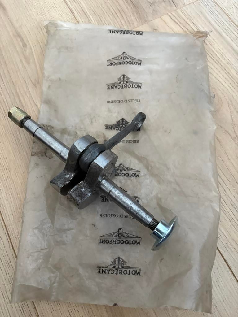 Original Krukas AV7, AV10 MBK 51, Motobécane (linksdraaiend), Vélos & Vélomoteurs, Enlèvement ou Envoi, Neuf