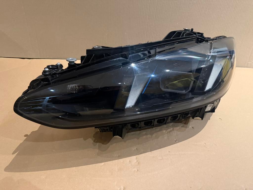 BMW KOPLAMP BLAUWE LED G80 63115A 3B313 -TIZAUTOPARTS-, Ophalen, Gebruikt, BMW