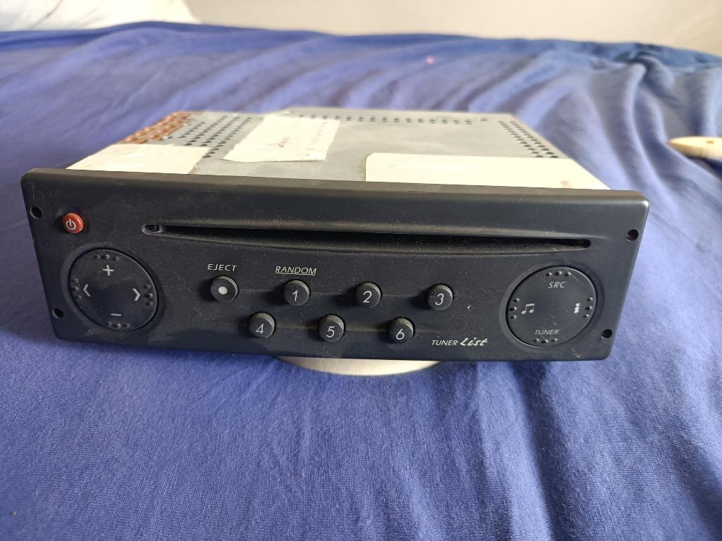AUTORADIO d'origine Renault LAGUNA II, Enlèvement, Utilisé