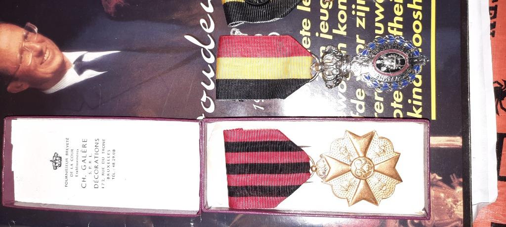 eretekens, Ophalen, Landmacht, Embleem of Badge