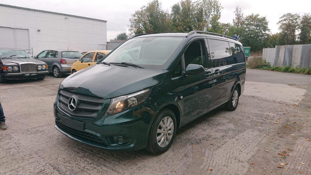Mercedes vito tourer long 8 places 159000km 2017 clim to, Autos, Achat, Euro 6, Entreprise, Noir