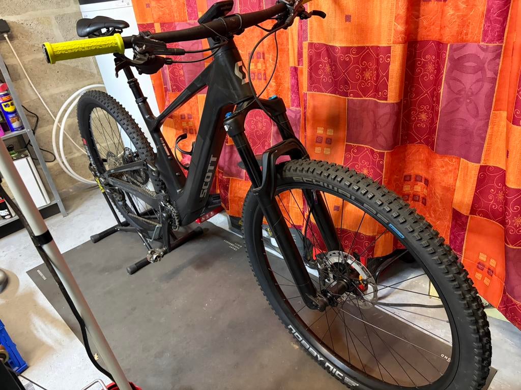 Scott lumen eride 910 taille M 02/2024, Vélos & Vélomoteurs, Enlèvement, Comme neuf