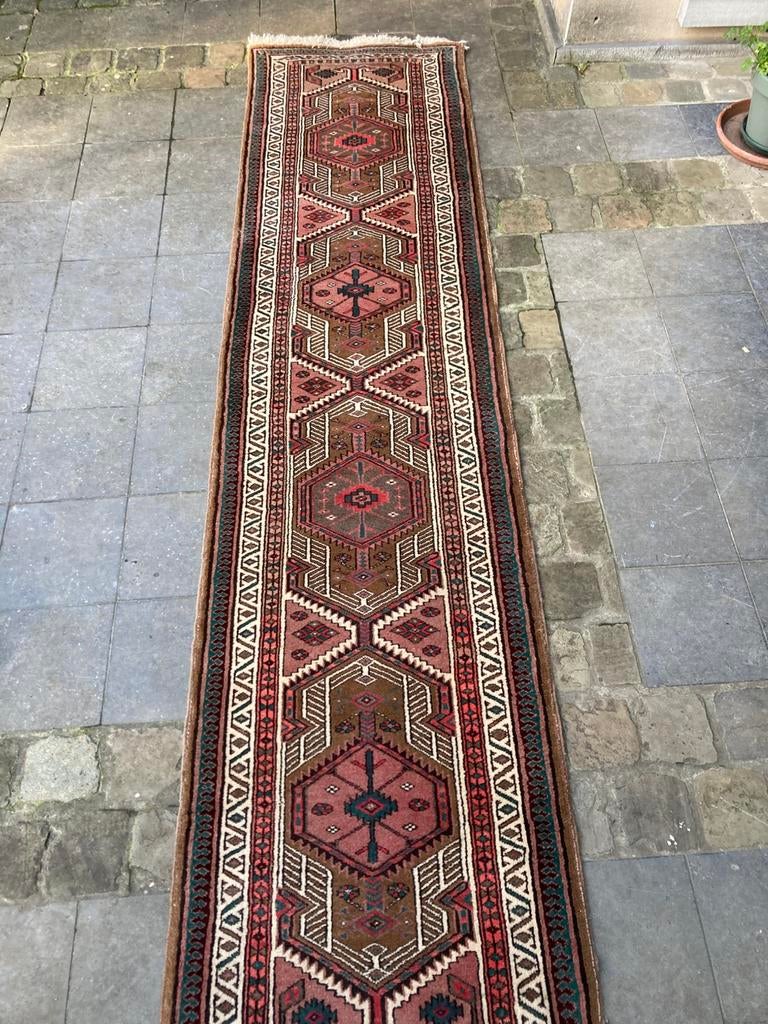 Perzisch tapijt, Ophalen