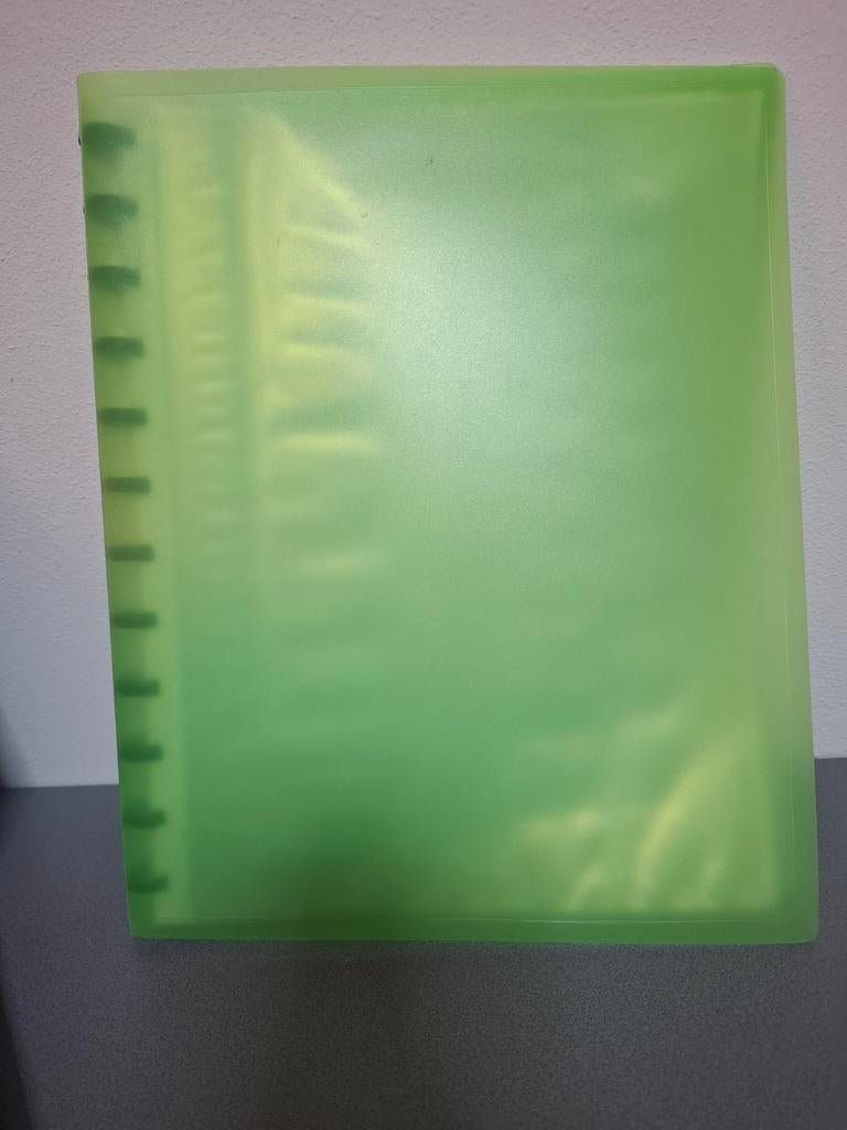 Atoma kaft met 12 ringen met 40 uitneembare A4-insteekhoezen, Ophalen, Zo goed als nieuw