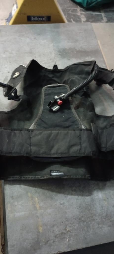 DUIKUITRUSTING wetsuit, trimvest, scubapro mk16, Ophalen, Zo goed als nieuw, Duikpak