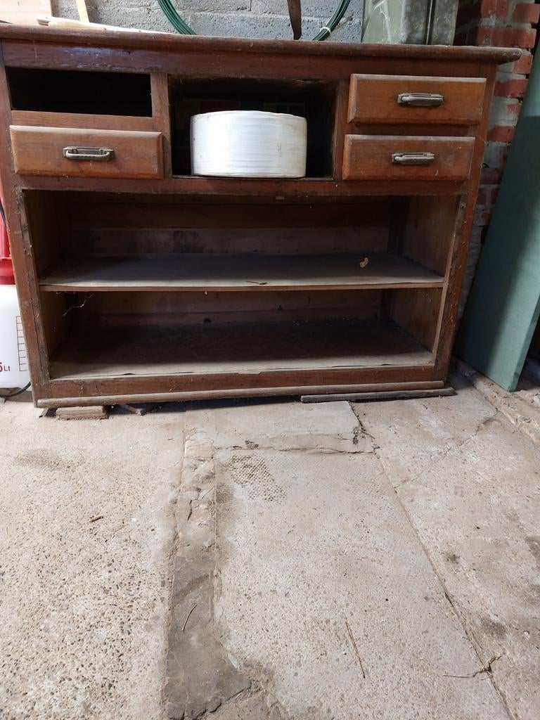 Oude kast, Huis en Inrichting, Ophalen