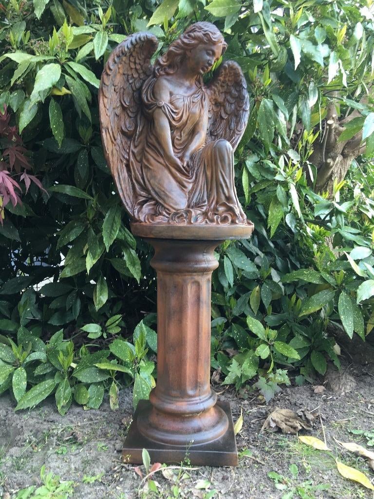 Bel ange d'oxyde sur colonne d'oxyde, plein de pierre, Jardin & Terrasse, Enlèvement ou Envoi, Pierre, Ange