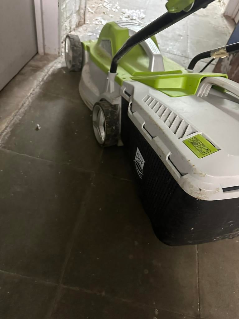 Tondeuse a gason, Enlèvement ou Envoi, Comme neuf