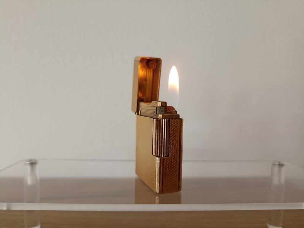 S.T. Dupont aansteker — 1 BR-lijn (klein model), authentiek, Ophalen of Verzenden, Zo goed als nieuw, Aansteker