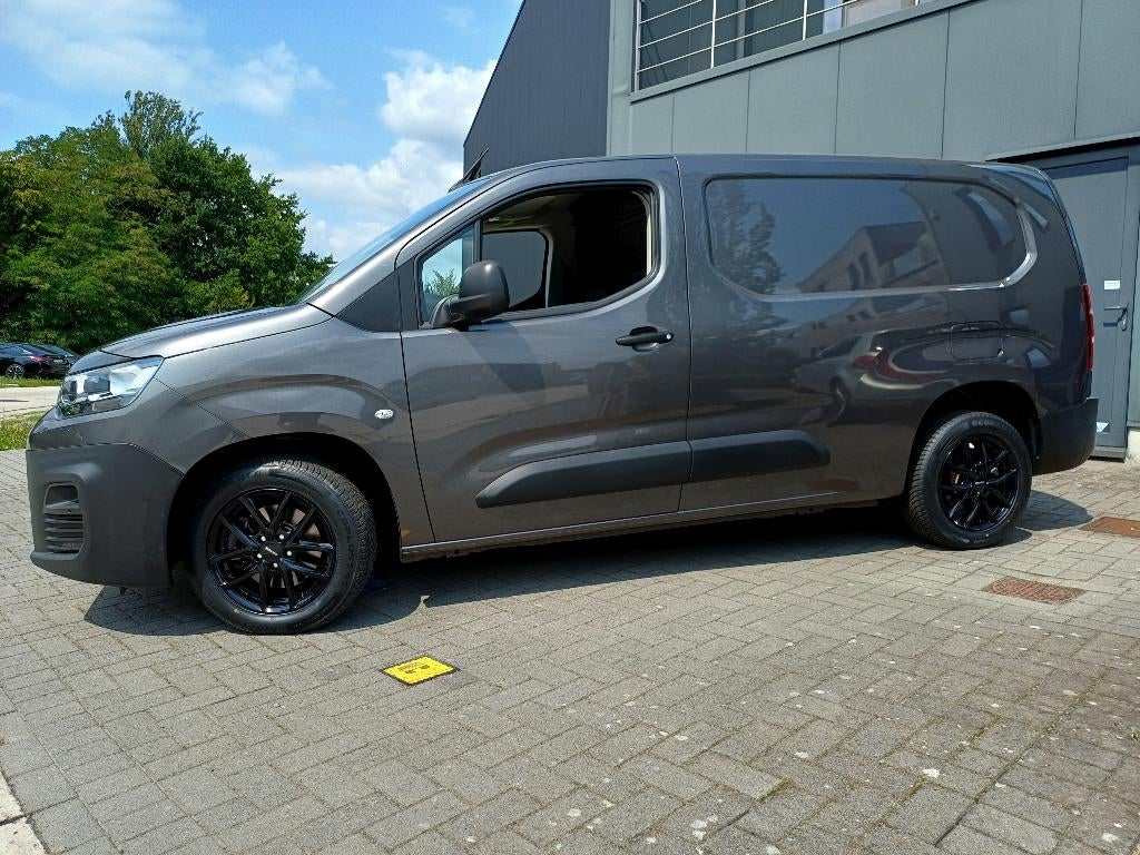 citroen berlingo**L2**1,5hdi**automaat**camera**, Stof, 4 cilinders, Parkeersensor, https://public.car-pass.be/vhr/3d538f15-bb32-4d6f-bc0b-4d73be1eee8e