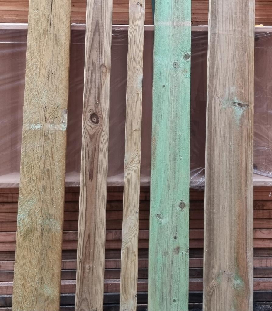 Poutre. Chevron  planches gitage, Enlèvement, Neuf, Planches