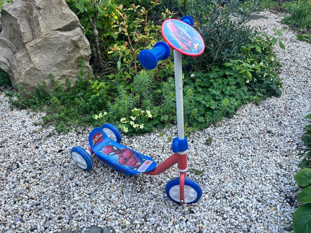 Step spiderman, Fietsen en Brommers, Steps, Ophalen, Gebruikt, Gewone step