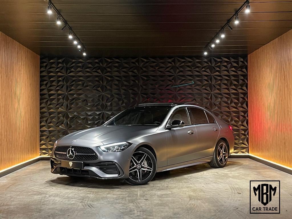 ✅ Mercedes-Benz C 300e AMG Line Pano Memory HUD Carbon 360°, Automaat, 4 deurs, Euro 6, 4 cilinders