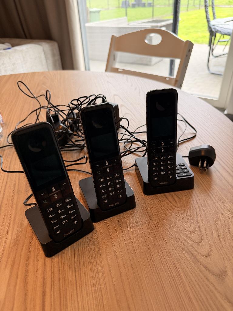 philips d455 trio, Ophalen of Verzenden, Zo goed als nieuw, 3 handsets