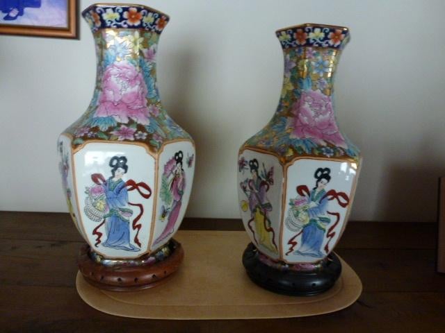 Koppel zes-delige Chinese vazen., Antiek en Kunst, Antiek | Vazen, Ophalen