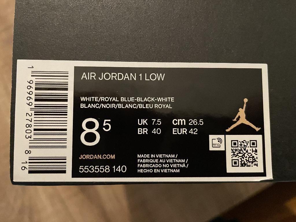 Nike Air Jordan 1 Low - Taille 42, Neuf, Enlèvement, Nike air jordan, Bleu