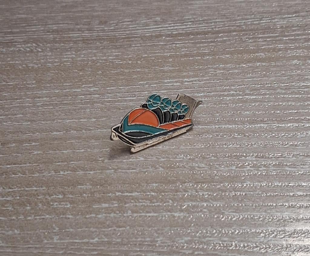 PIN - BOBSLEE - BOBSLEIGH, Verzenden, Gebruikt, Sport, Speldje of Pin