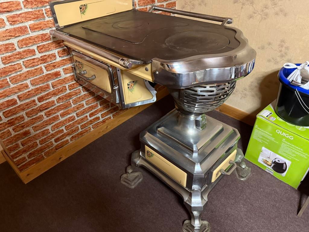 Leuvense stoof, Antiek en Kunst, Ophalen