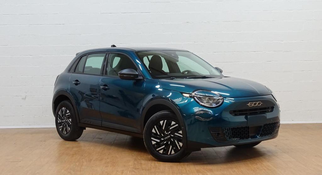 Fiat 600 1.2 Hybrid 100, Auto's, Stof, Gebruikt, 109 g/km, Bedrijf