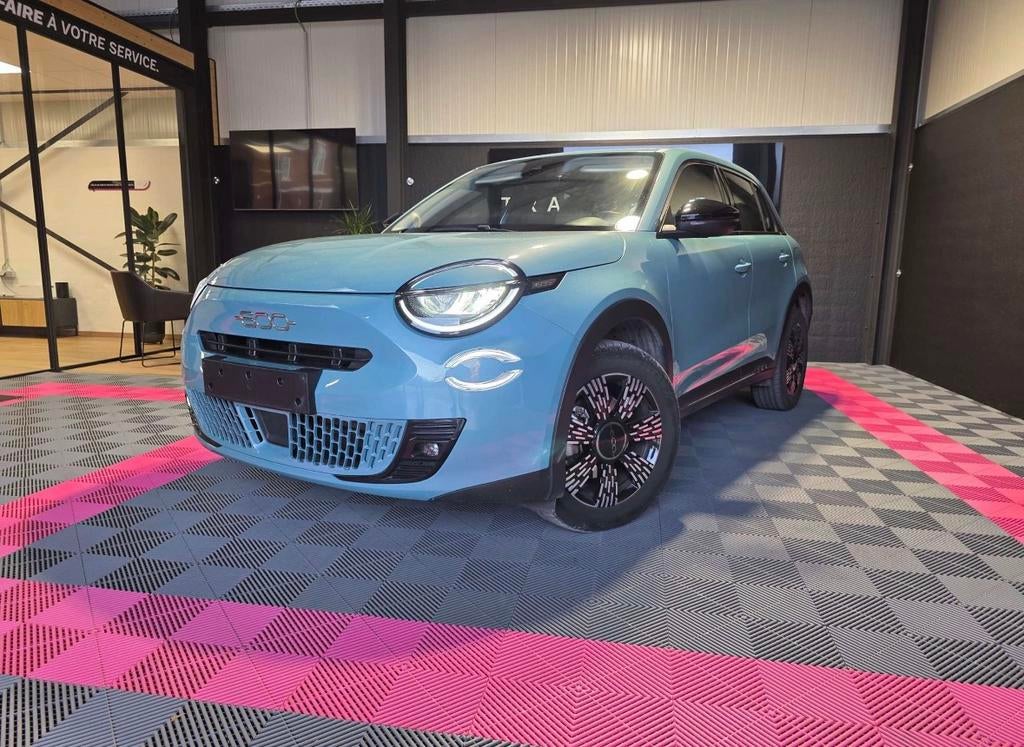 Fiat 600 ECHANGE POSSIBLE, Auto-onderdelen, Carrosserie, Fiat, Ophalen