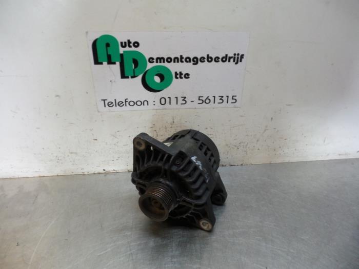 Dynamo van een Alfa Romeo 147, Auto-onderdelen, Motor en Toebehoren, Alfa Romeo, Gebruikt, 3 maanden garantie, Ophalen of Verzenden