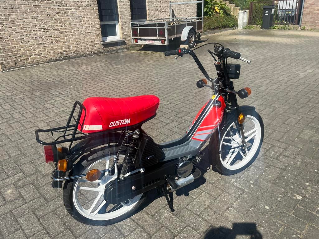 Honda camino custom cu, Enlèvement, Réservoir