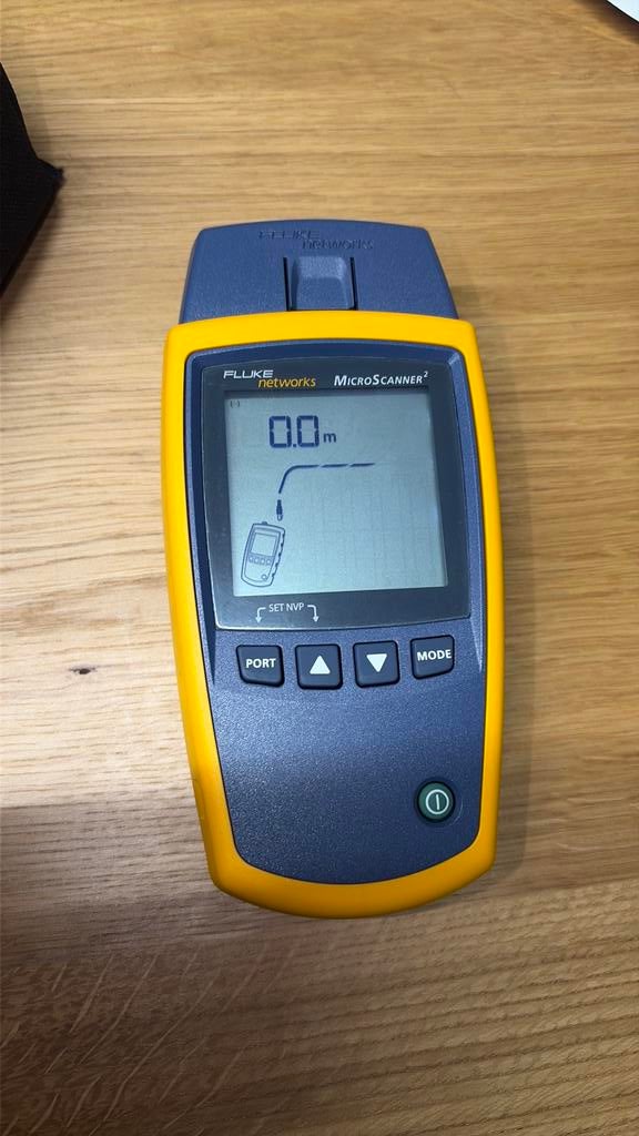 Fluke Networks MICROSCANNER 2 Cable Tester, Ophalen of Verzenden, Zo goed als nieuw, Elektriciteit