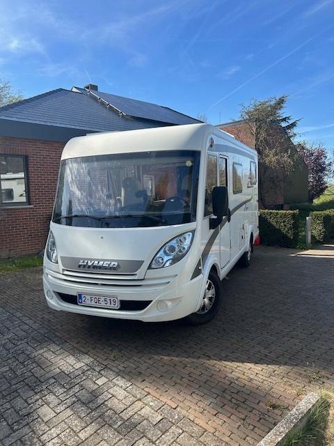 Hymer exsis-i 414 mobilhome met veel opties!, Caravans en Kamperen, Mobilhomes, Integraal, Ringverwarming, Luifel, Particulier