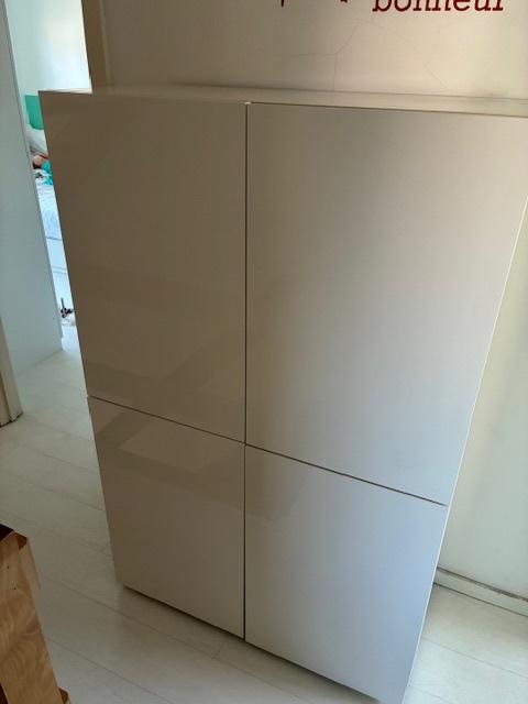 Kast Habitat, 25 à 50 cm, Enlèvement, Utilisé, 50 à 100 cm