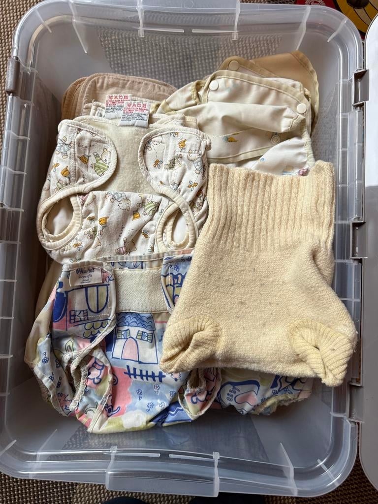 Couches lavables differentes tailles collection - à donner, Kinderen en Baby's, Babykleding | Overige, Ophalen of Verzenden, Gebruikt