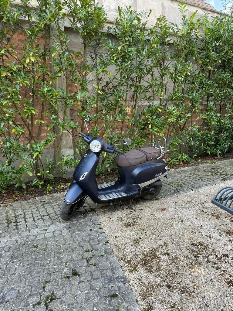 Brommer A-klasse in goede staat - Toscana GTS, Gebruikt, Benzine, Ophalen, Overige merken