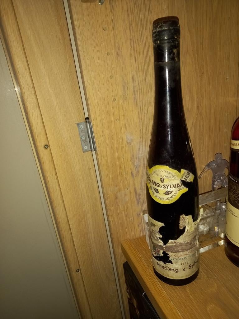 1953 lege fles, Verzamelen, Wijnen