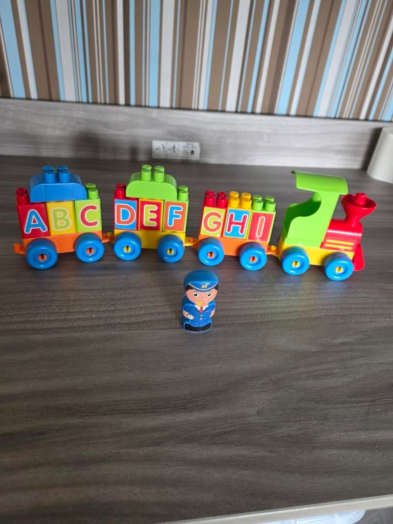 Ecoiffier Abrick Cijfer- en Lettertrein. , Kinderen en Baby's, Speelgoed | Babyspeelgoed, Ophalen