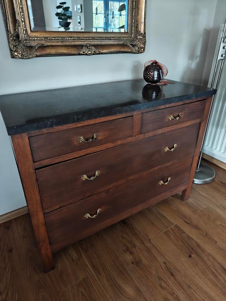 Commode en chêne, commode avec 2 grands tiroirs et 2 petits, Maison & Meubles, Armoires | Commodes, Enlèvement