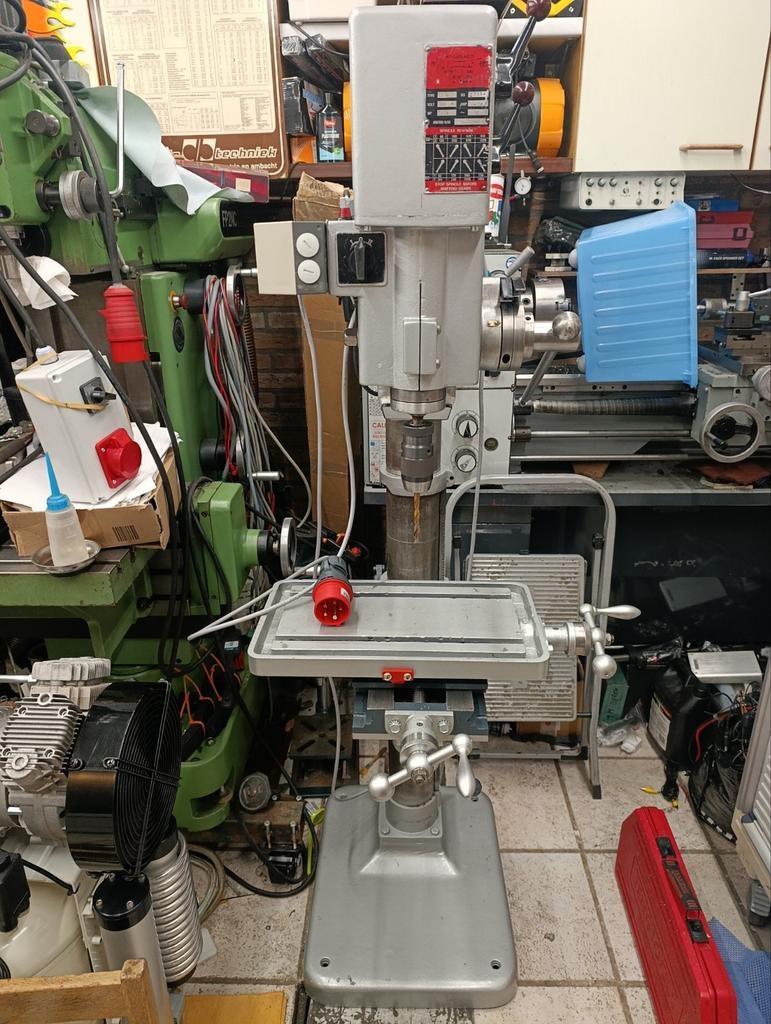 Boor/ frees kolom, Doe-het-zelf en Bouw, Ophalen