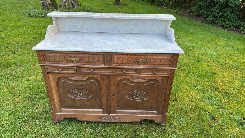 Antieke eikenhouten kast met marmeren blad, Ophalen, Zo goed als nieuw, Eikenhout