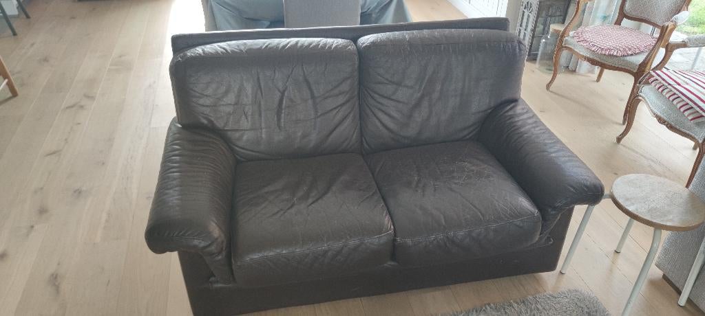 À donner !!!! Fauteuil en cuire noir, Maison & Meubles, Fauteuils, 75 à 100 cm, Enlèvement, Utilisé, Cuir