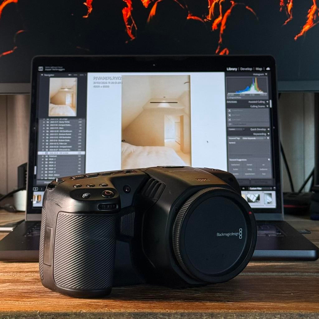 Blackmagic Pocket Cinema Camera 6K G1, TV, Hi-fi & Vidéo, Carte mémoire, Autres marques, Enlèvement ou Envoi, Caméra