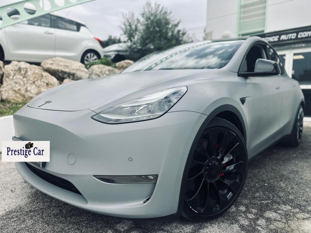 Tesla Model Y (5YJY) EV AWD, Auto's, Automaat, Zwart, Zwart, Leder
