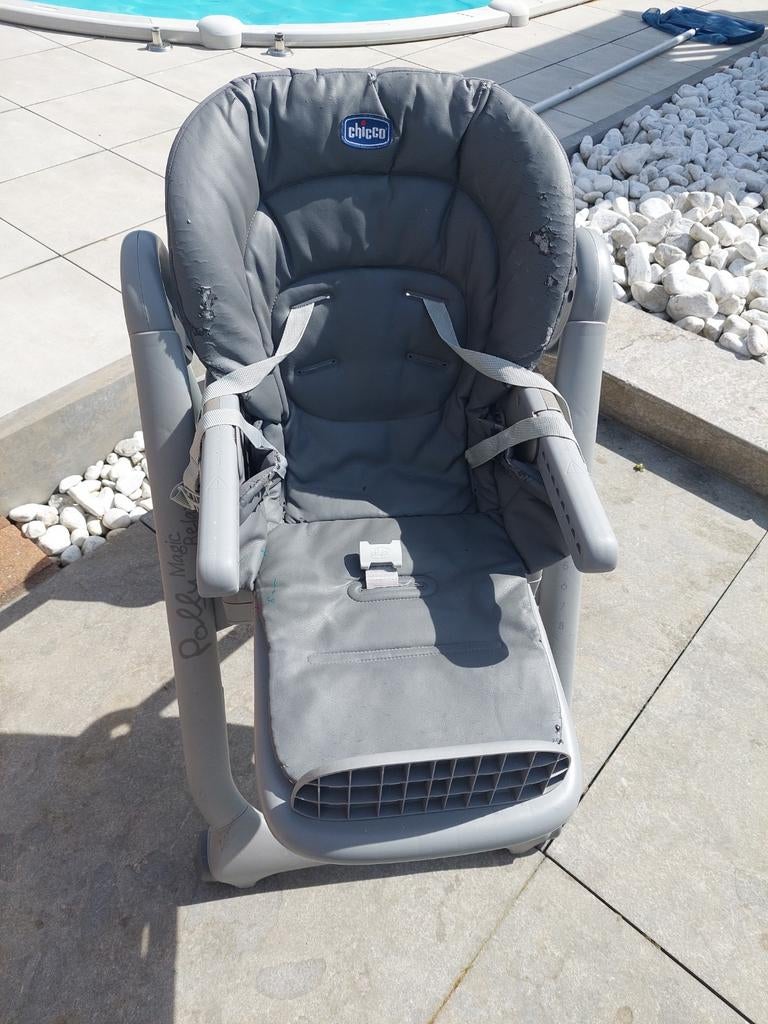 Chaise bébé en parfait état, Enfants & Bébés, Relax bébé, Enlèvement, Chicco