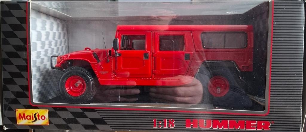 Hummer station wagen 1/18, Hobby en Vrije tijd, Ophalen of Verzenden, Maisto