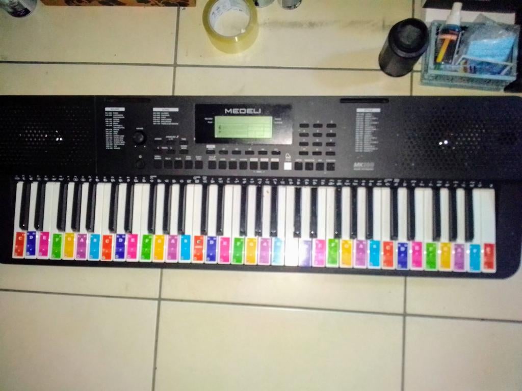 Synthé medeli, USB, plus de 500 sons, Musique & Instruments, Claviers, Enlèvement, Medeli